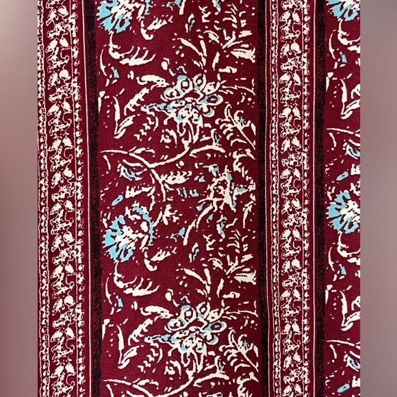 Pink Rose Semi Sheer Burgundy Floral Blouse Women's size medium - Picture 13 of 13